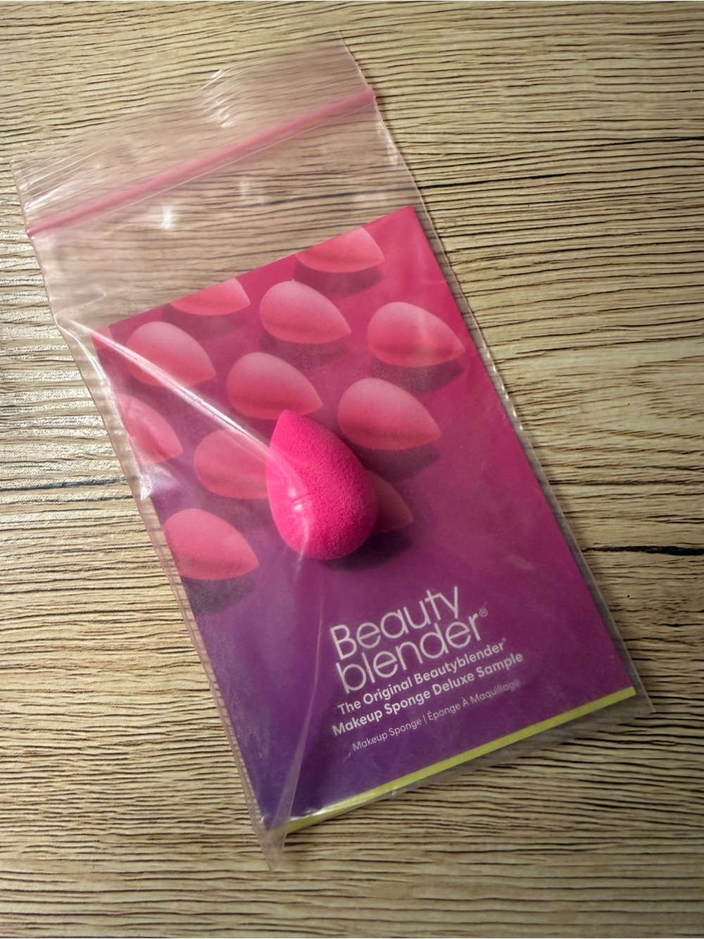 The Original Beautyblender Makeup Sponge Deluxe Sample